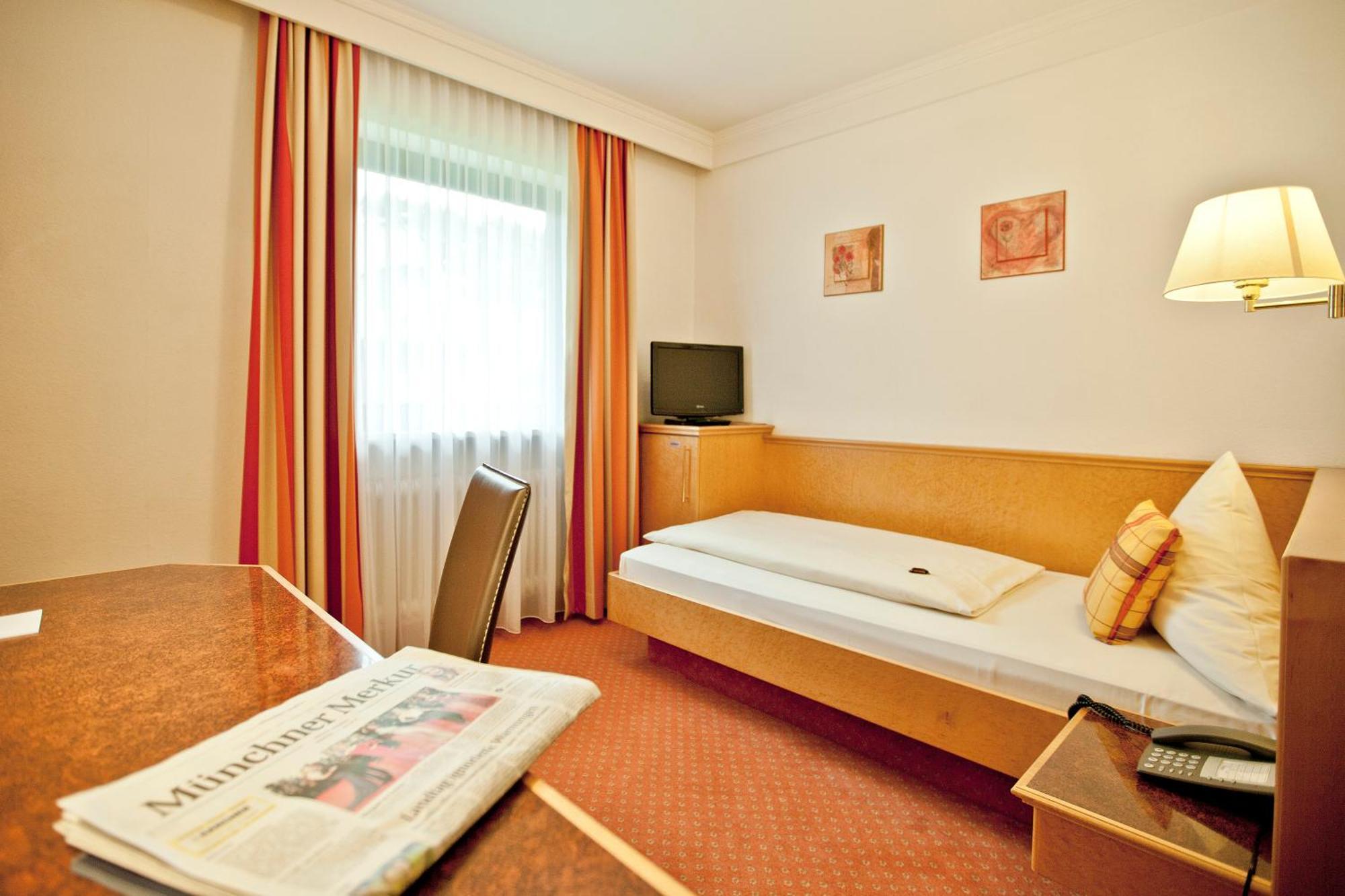 Wuermtaler Gaestehaus Gräfelfing Pokój zdjęcie